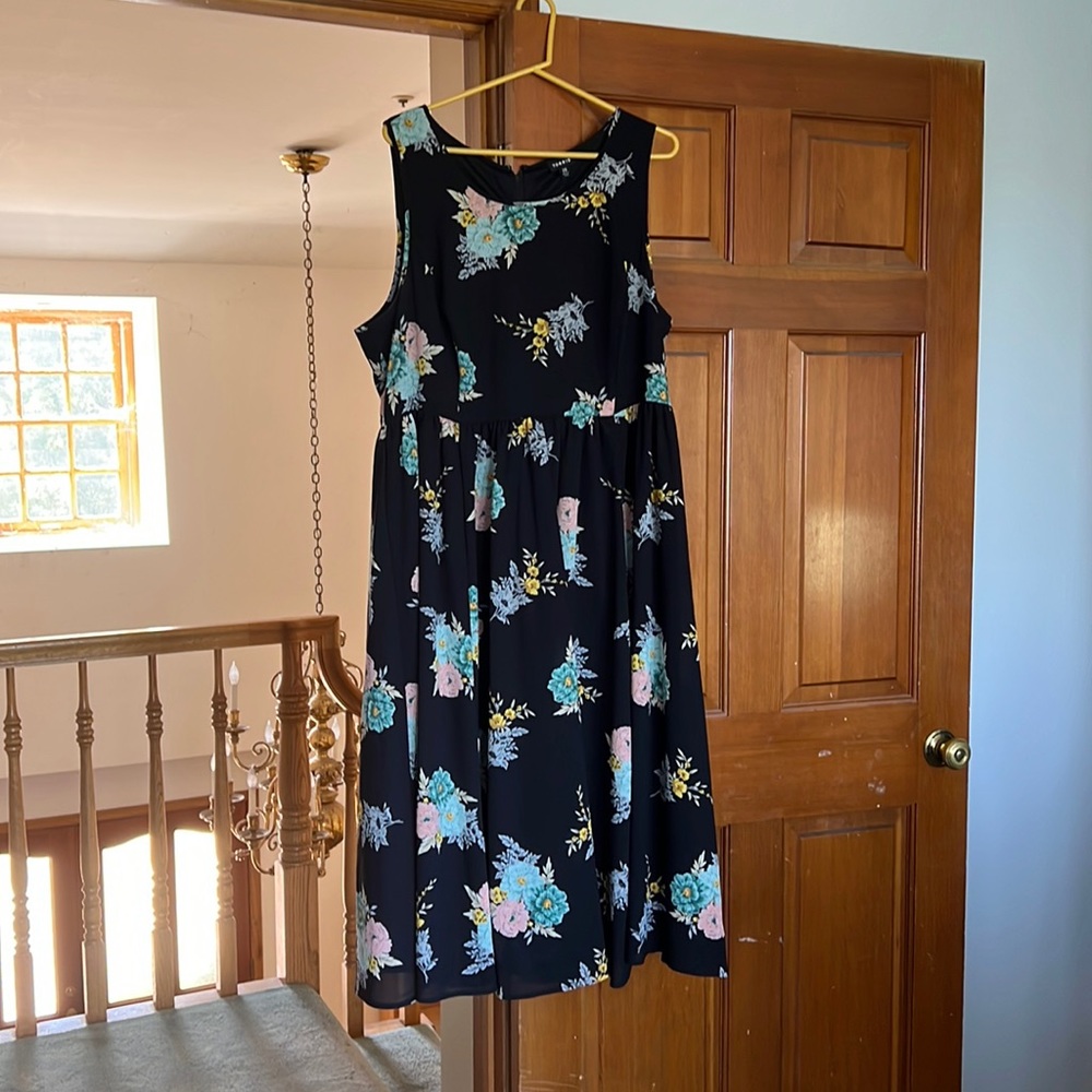 Size 20 Torrid Floral Dress